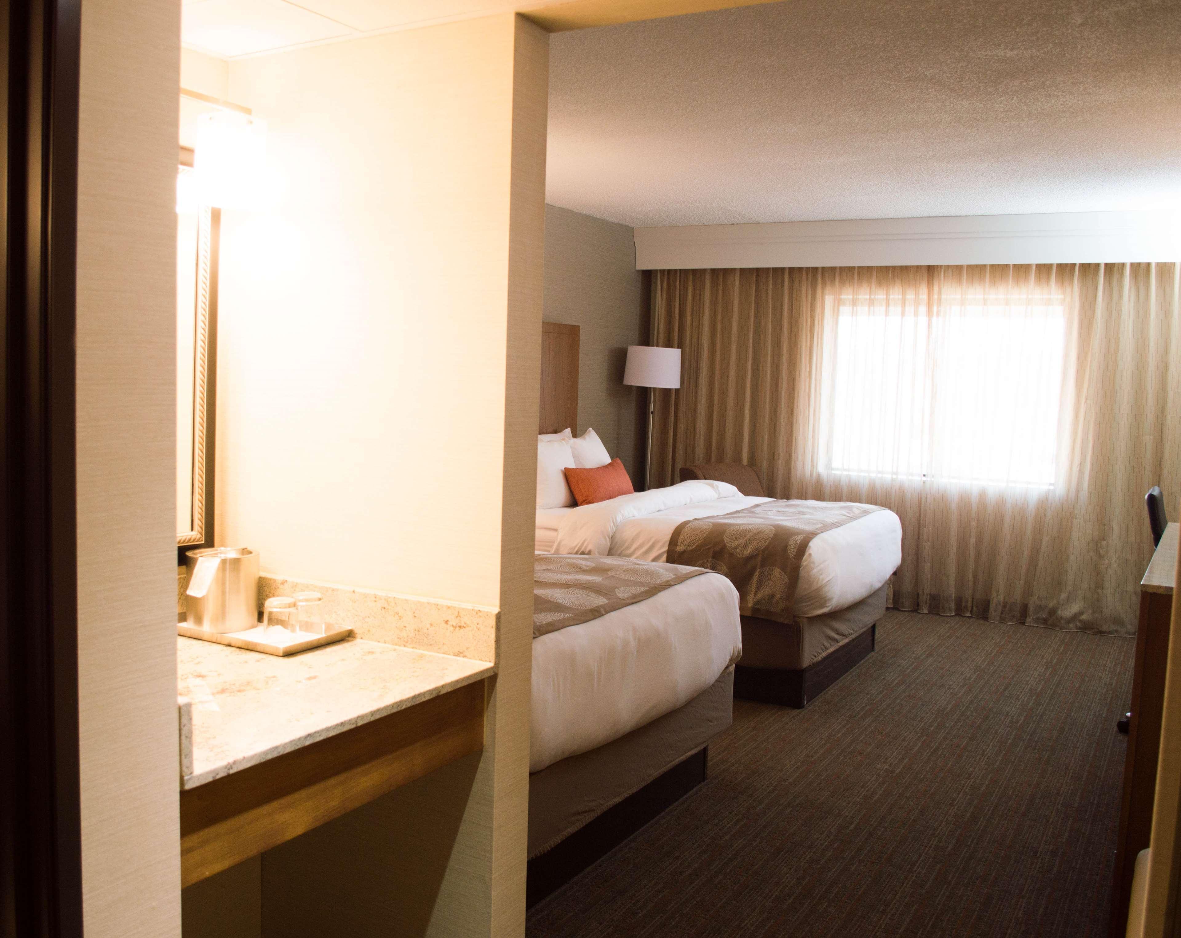 Radisson Hotel Detroit-פרמינגטון הילס מראה חיצוני תמונה